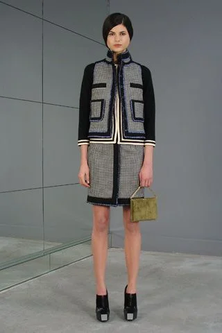 Look 11
